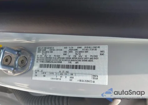 2025 Ford Escape St-Line from USA, damaged, VIN 1FMCU0MN2SUA33998